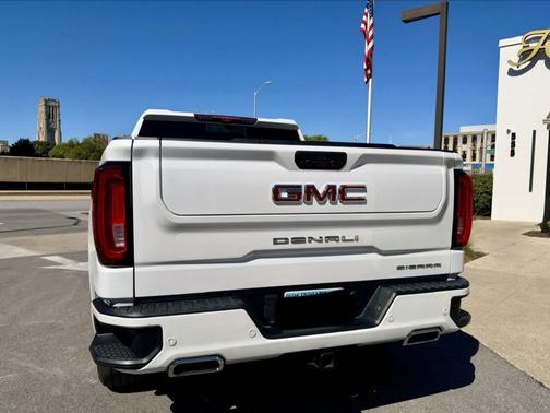 White 2020 GMC Sierra 1500 Denali