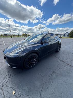 Gray 2024 Tesla Model Y Performance