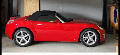 2008 Saturn Sky Base
