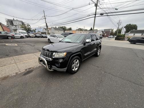 Black 2013 Jeep Grand Cherokee Limited