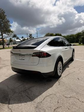 2021 Tesla Model X Long Range Plus