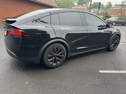 2024 Tesla Model X Long Range