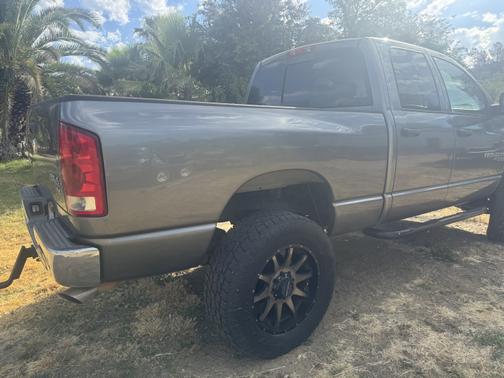 2006 Dodge Ram 2500 SLT Quad Cab