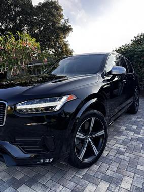 Black 2019 Volvo XC90 T6 R-Design