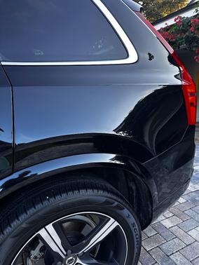 Black 2019 Volvo XC90 T6 R-Design