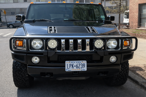2003 Hummer H2 Base