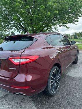 Red 2017 Maserati Levante S