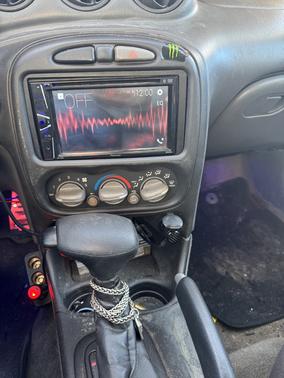 2004 Pontiac Grand Am SE 1