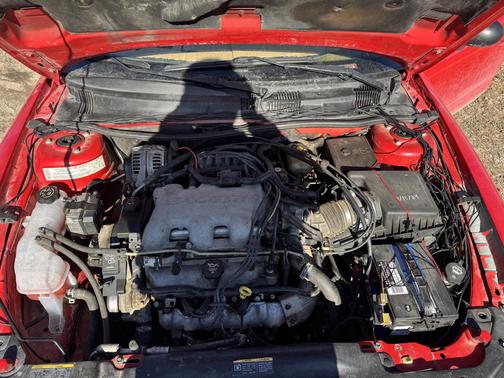 2004 Pontiac Grand Am SE 1