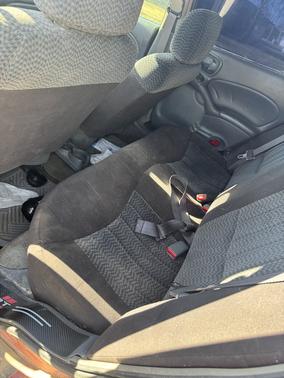 2004 Pontiac Grand Am SE 1