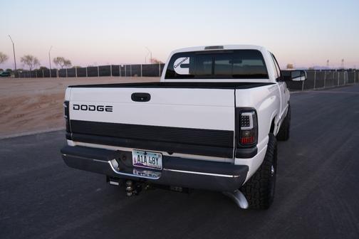 White 2001 Dodge Ram 2500 Quad Cab
