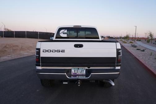 White 2001 Dodge Ram 2500 Quad Cab