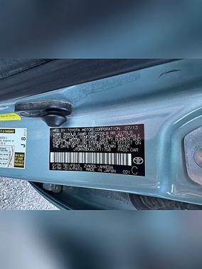 2013 Toyota Prius Two