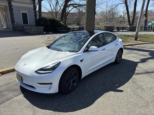 White 2023 Tesla Model 3 Base
