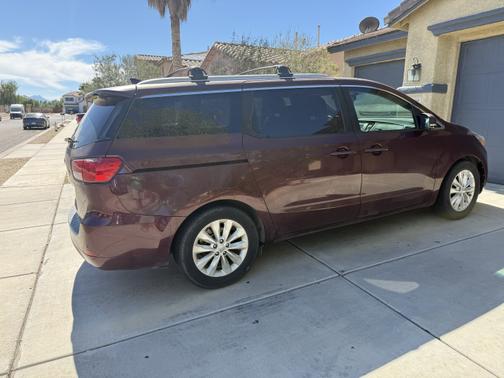 2016 Kia Sedona EX