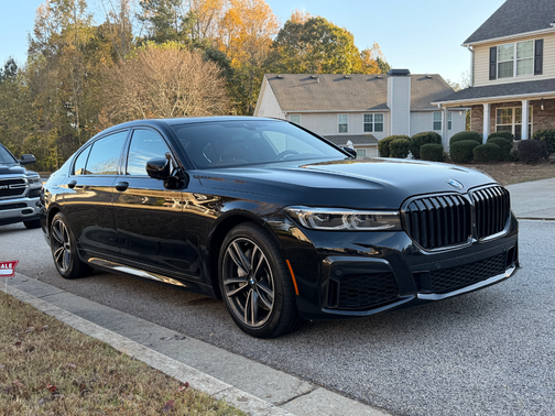 2021 BMW 750 i xDrive