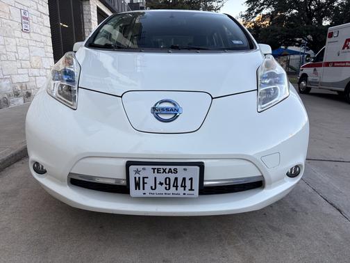 2017 Nissan Leaf SL