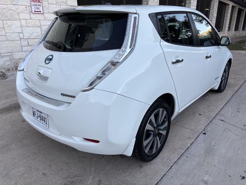 2017 Nissan Leaf SL