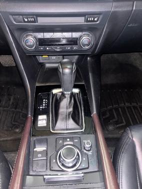 2017 Mazda Mazda3 Touring