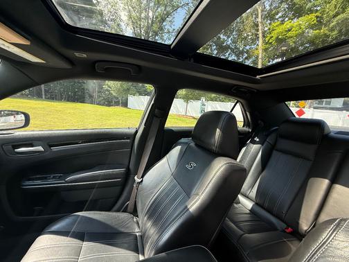 Gray 2018 Chrysler 300 S