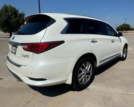 White 2017 INFINITI QX60 Base