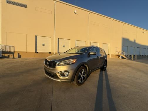 2016 Kia Sorento EX