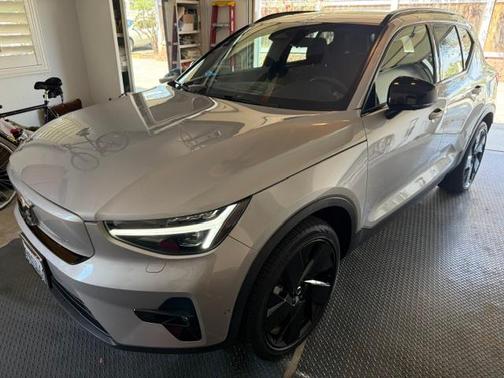Silver 2023 Volvo XC40 Recharge Pure Electric Ultimate