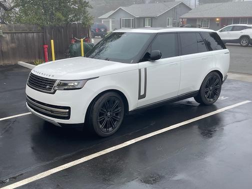 2024 Land Rover Range Rover P530 SE SWB