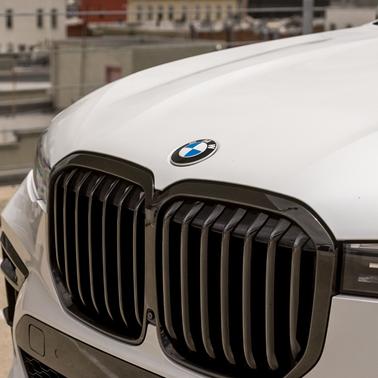 White 2021 BMW X7 xDrive40i