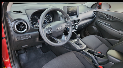 2023 Hyundai KONA SEL