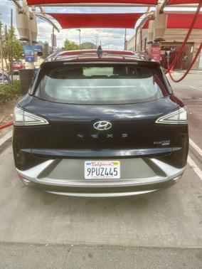 2021 Hyundai NEXO Blue