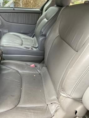 2004 Toyota Sienna XLE