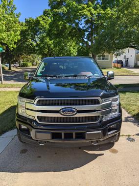 Photo 4 of 16 of 2018 Ford F-150 Platinum
