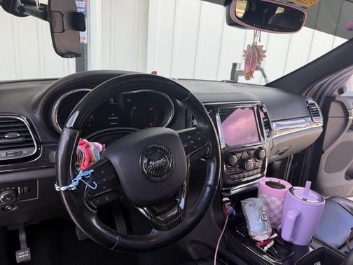 2020 Jeep Grand Cherokee Overland