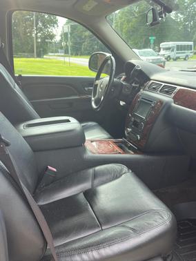White 2014 Chevrolet Tahoe LTZ