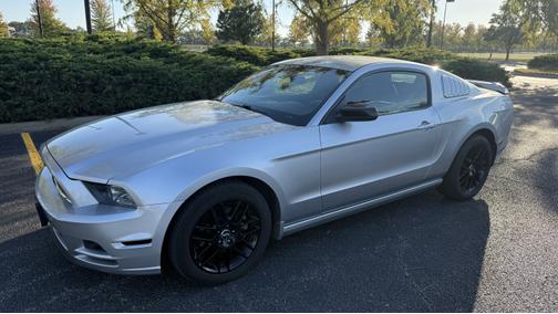2014 Ford Mustang V6