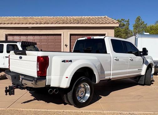 White 2020 Ford F-450 Lariat