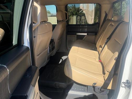 White 2020 Ford F-450 Lariat