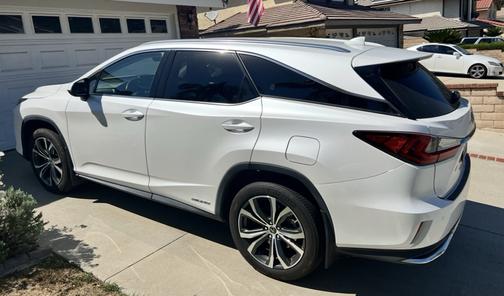 White 2021 Lexus RX 450hL AWD