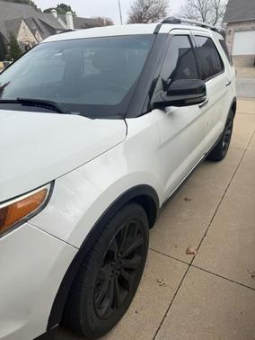 2011 Ford Explorer XLT
