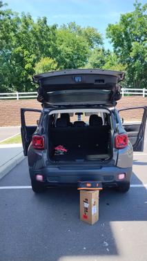 Gray 2019 Jeep Renegade Latitude