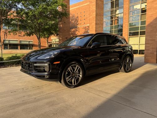2020 Porsche Cayenne Turbo