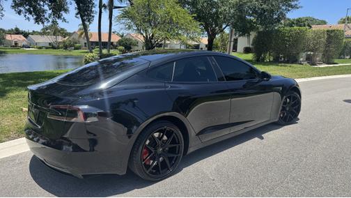 2018 Tesla Model S 75D