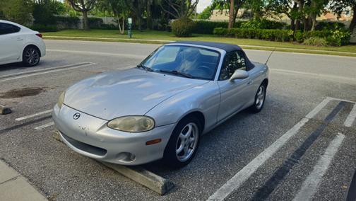 2001 Mazda MX-5 Miata LS