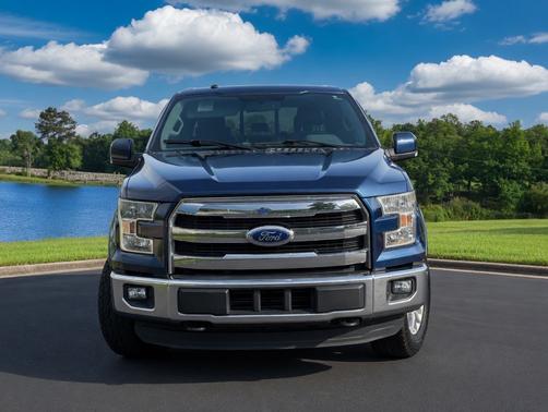 Blue 2016 Ford F-150 Lariat