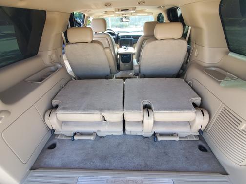 2010 GMC Yukon Denali