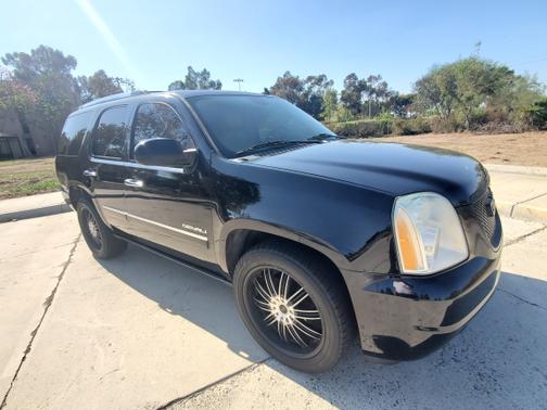 2010 GMC Yukon Denali