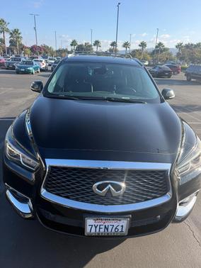 Black 2017 INFINITI QX60 Base