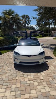 White 2024 Tesla Model X Long Range