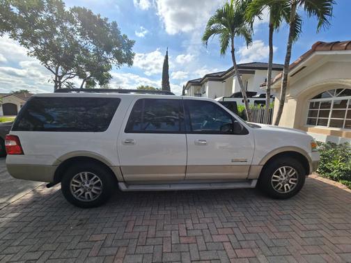 2007 Ford Expedition EL Eddie Bauer